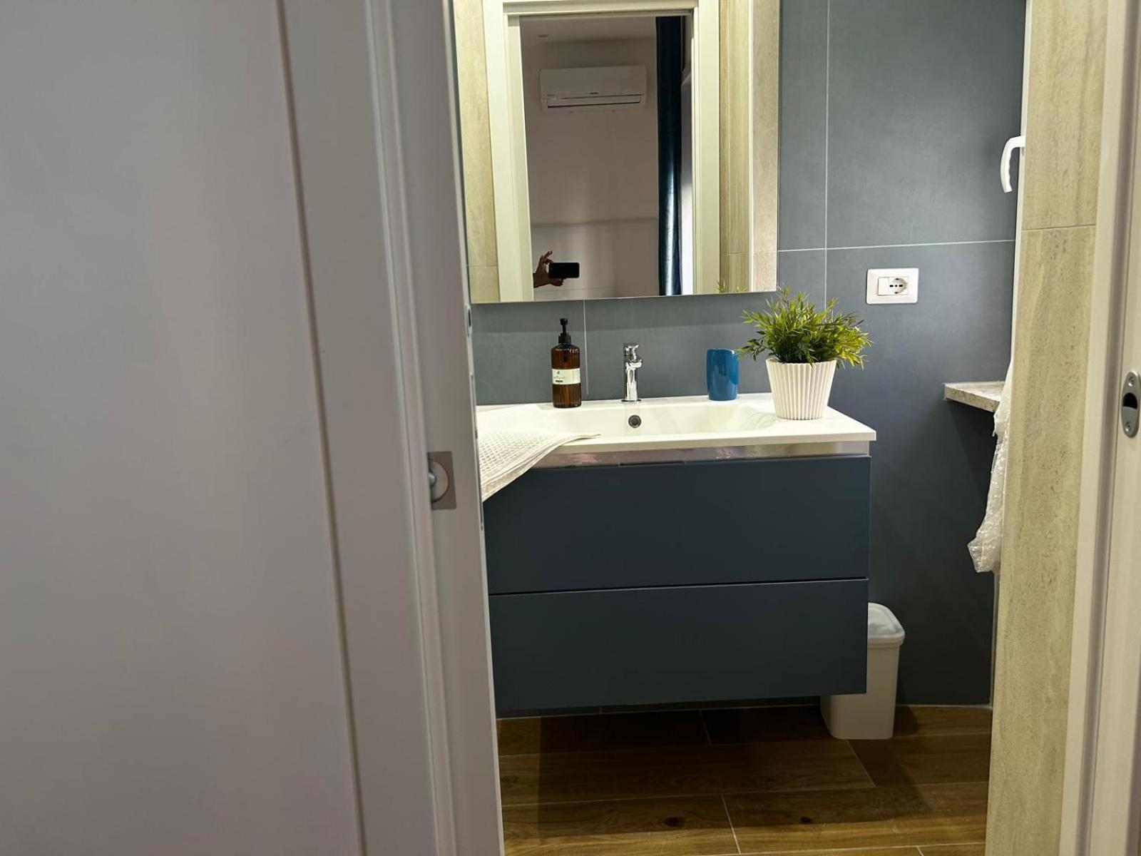 Domus Pio Viii Apartment *